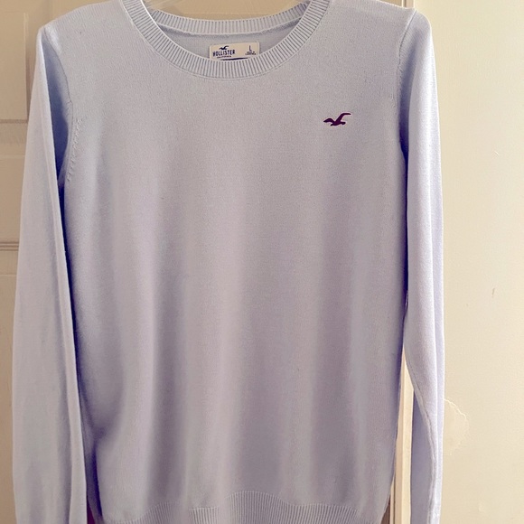 Hollister Sweaters - Hollister Womens Sweater Lt Blue size M Excellent condition Beautiful!